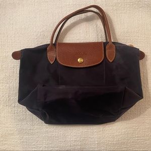 Adorable Longchamp Purse